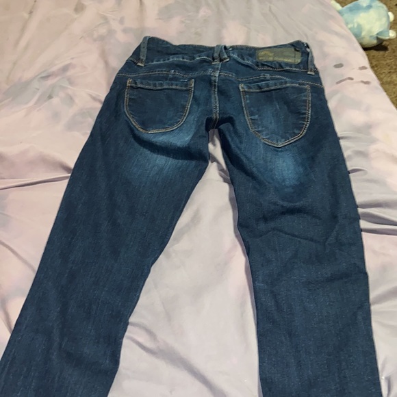 Billie Monroe Jeans - Picture 5 of 5